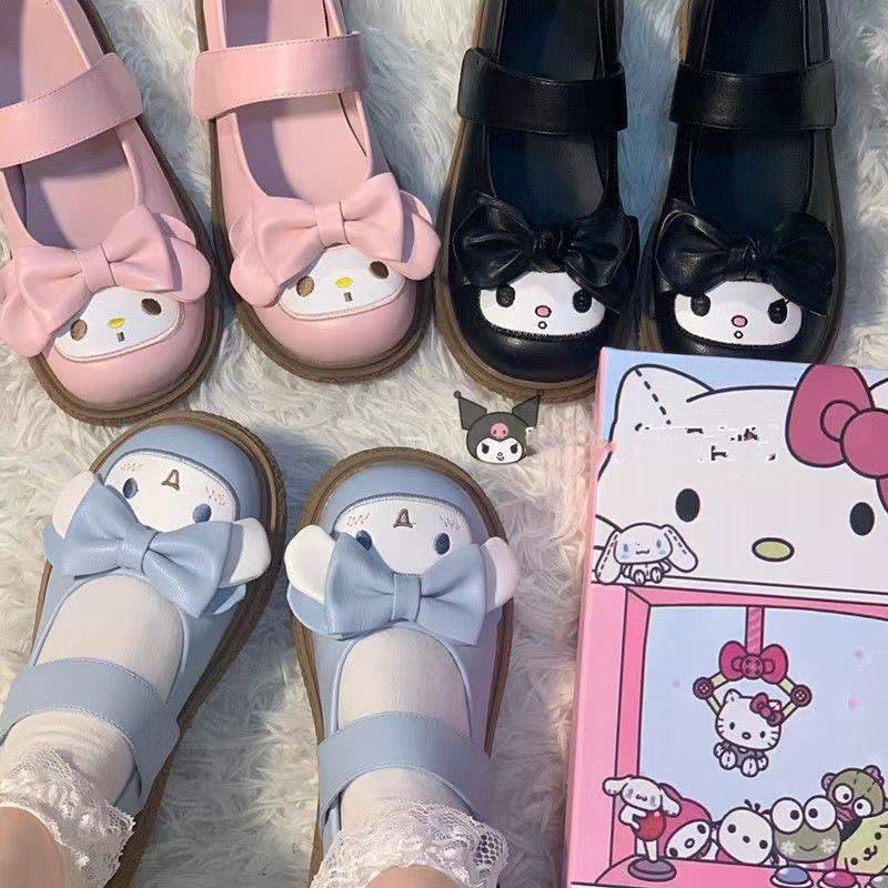 Zapatos de cuero Sanrio